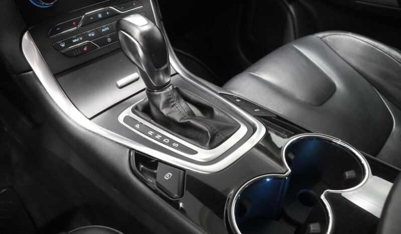 
								Ford S-MAX Titanium full									