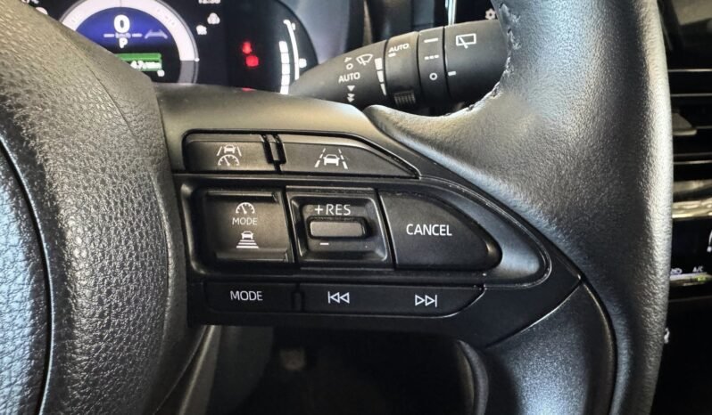 
								Toyota Yaris Cross 1.5 Hybrid AWD-i Active Tech full									