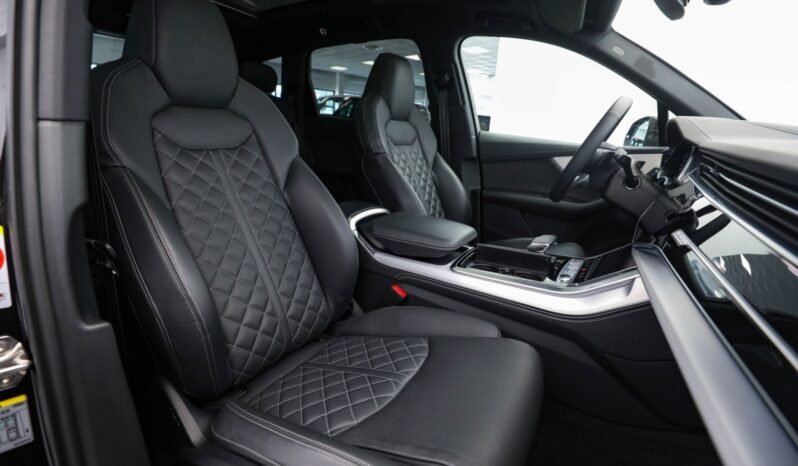 
								Audi Q7 60 TFSI e quattro S line full									