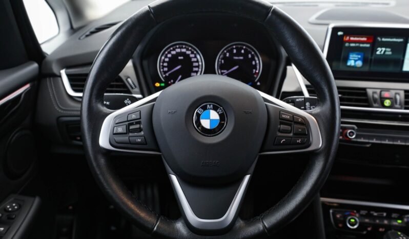 
								BMW 225xe iPerformance / Head-Up / Navi Plus / Caméra de recul full									