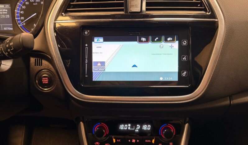 
								Suzuki SX4 S-Cross Hybrid 4×4 143 ch full									