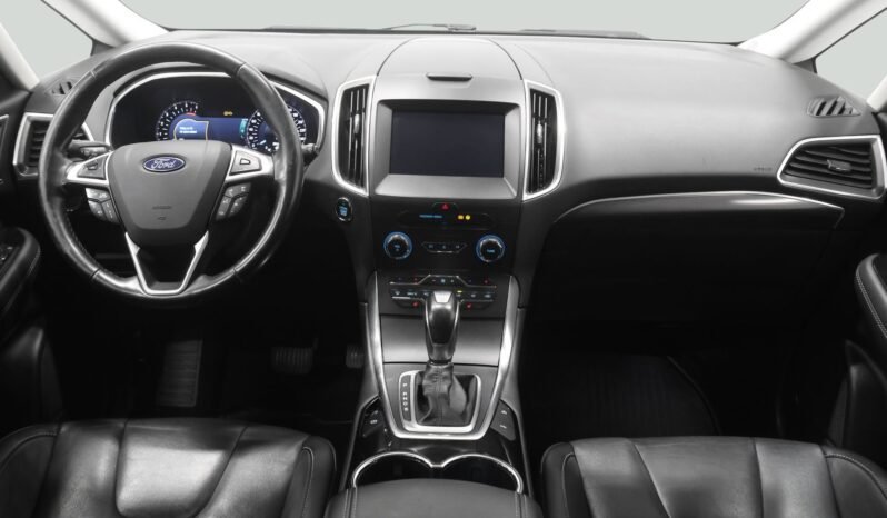 
								Ford S-MAX Titanium full									