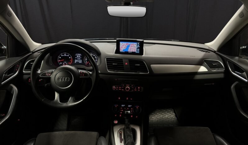 
								Audi Q3 1.4 TFSI 150 ch S line full									