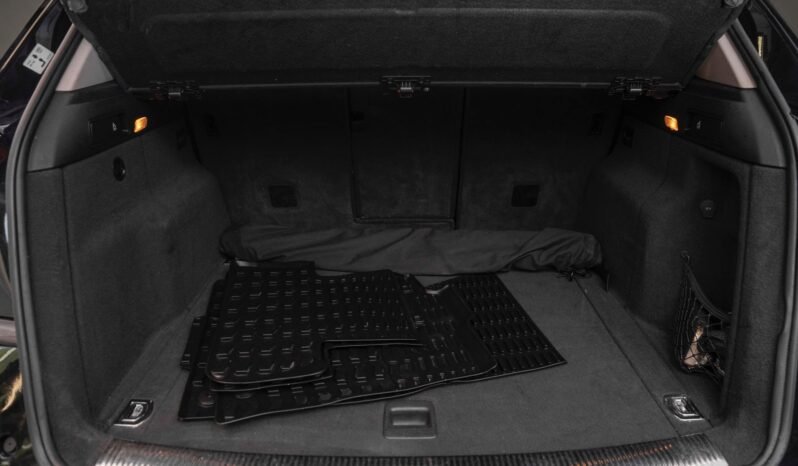 
								Audi Q5 2.0 TDI quattro 170 ch S line full									
