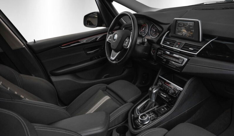 
								BMW 218d xDrive Gran Tourer Sport full									