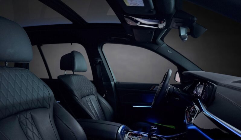 
								BMW X5 M-Sport Individual full									
