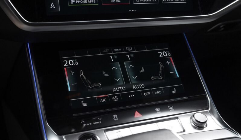 
								Audi A6 55 TFSI e Avant S-Line full									