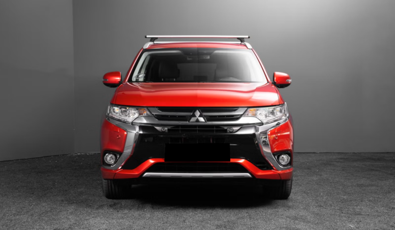 
								Mitsubishi Outlander PHEV AWD Instyle+ full									