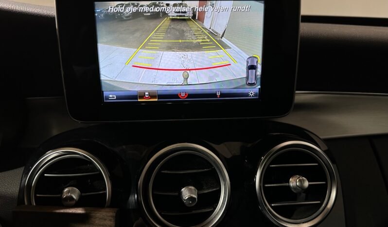
								Mercedes-Benz C 350 e full									