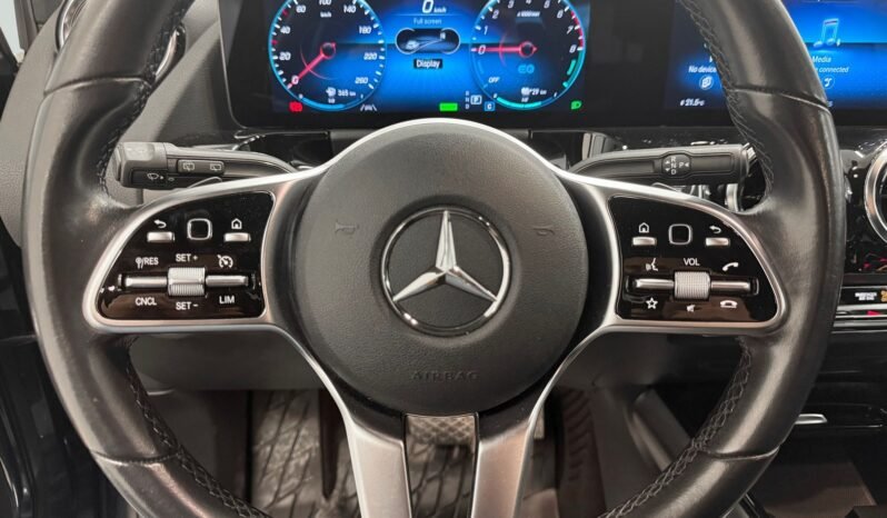 
								Mercedes-Benz B 250 e Plug-in Hybrid full									