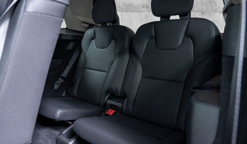 
								Volvo XC90 T8 Recharge Ultra Bright full									