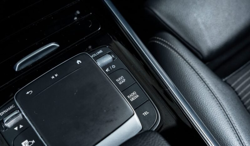 
								Mercedes-Benz B 250 e Plug-in Hybrid full									