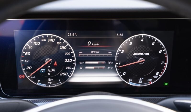 
								Mercedes-Benz E 43 AMG 4MATIC full									