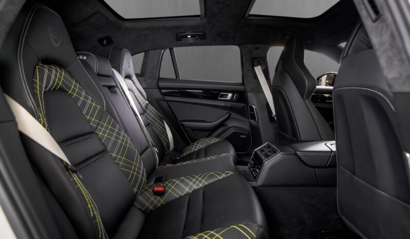 
								Porsche Panamera Turbo S Techart Grand GT full									