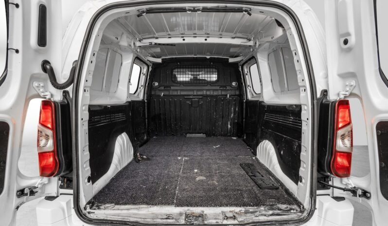 
								Citroën Berlingo 1.5 BlueHDi 130 L2 full									
