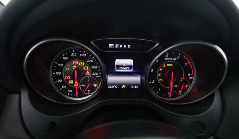 
								Mercedes-Benz CLA 45 AMG Shooting Brake full									