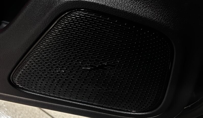 
								Mercedes-Benz CLA 250 e AMG Line / 2x AMG full									