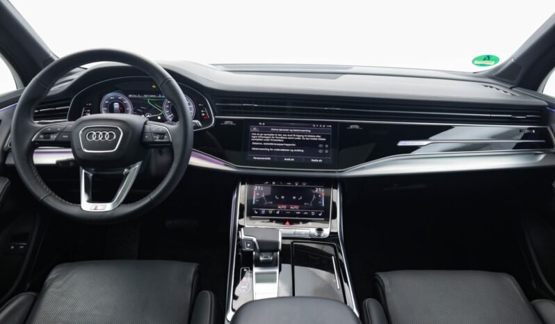 
								Audi Q7 60 TFSI e quattro S line full									