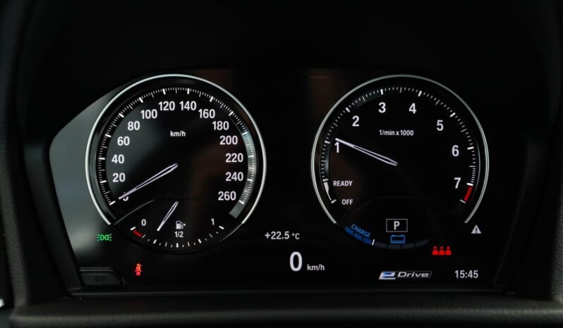 
								BMW 225xe iPerformance / Head-Up / Navi Plus / Caméra de recul full									
