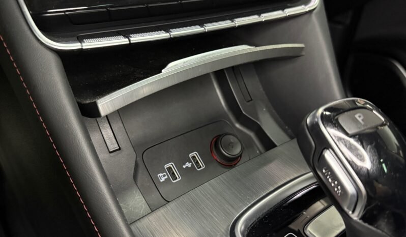 
								MG EHS Trophy Luxury Plug-in Hybrid full									