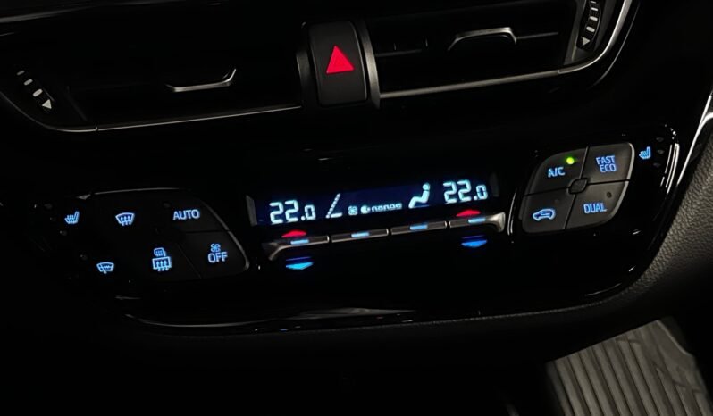 
								Toyota C-HR 1.8 Hybrid LoungeTech full									