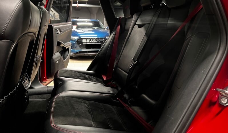 
								Porsche Macan GTS full									