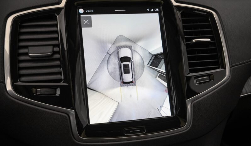 
								Volvo XC90 T8 Ultimate Dark Edition full									
