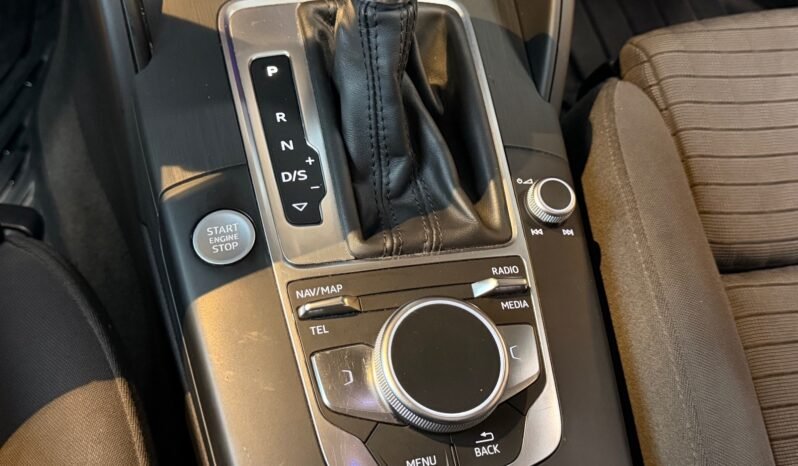 
								Audi A3 e-tron Facelift full									