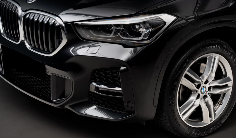 
								BMW X1 xDrive20d M Sport full									
