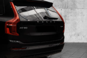 Volvo XC90 T8 AWD Plug-In Hybrid Ultra Dark 456 ch