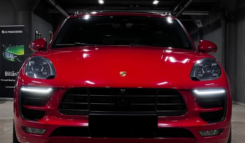 
								Porsche Macan GTS full									