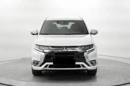 Mitsubishi Outlander PHEV 2.4 Instyle+ AWD