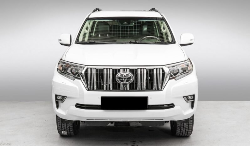 
								Toyota Land Cruiser 150 VX – 177 ch full									