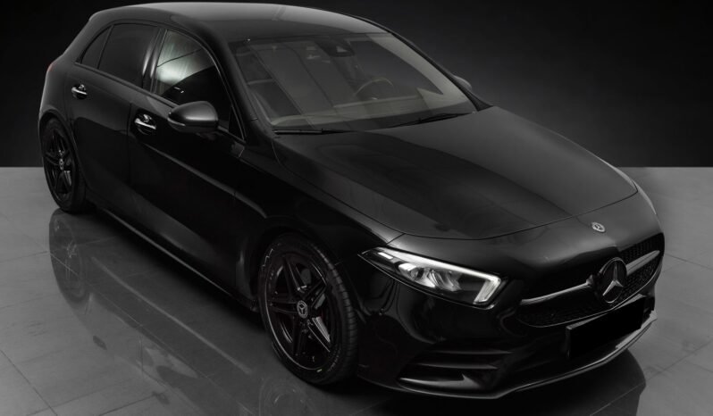 
								Mercedes-Benz A 220 4MATIC 2x AMG full									