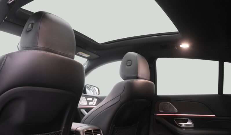 
								Mercedes-Benz GLE 350 de AMG Line full									