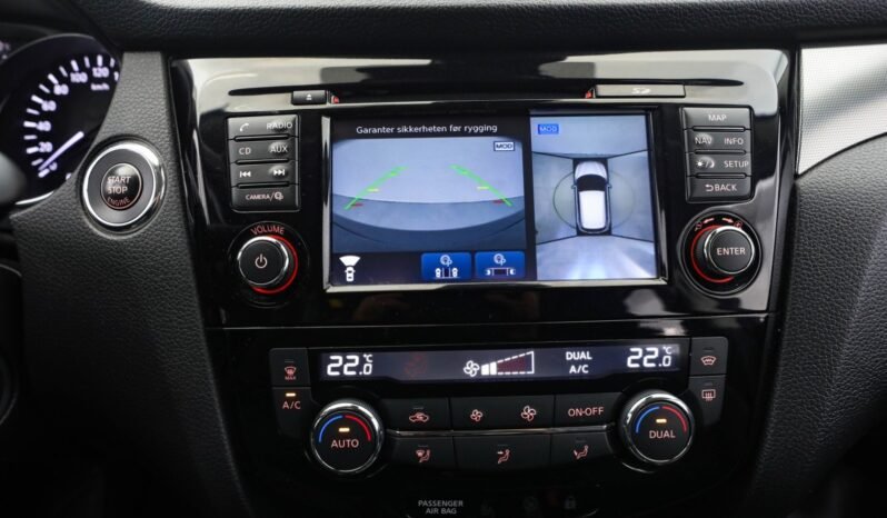 
								Nissan Qashqai DIG-T 116 ch Tekna full									