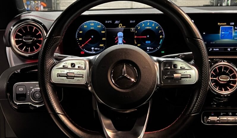 
								Mercedes-Benz CLA 250 e AMG Line / 2x AMG full									