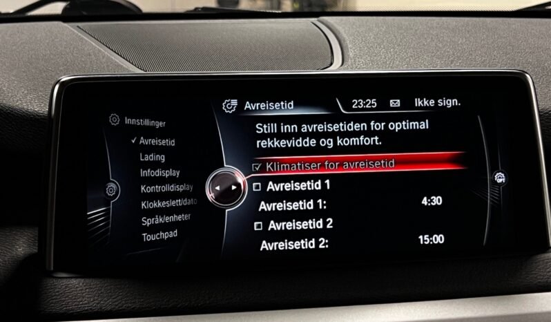 
								BMW X5 xDrive40e iPerformance full									