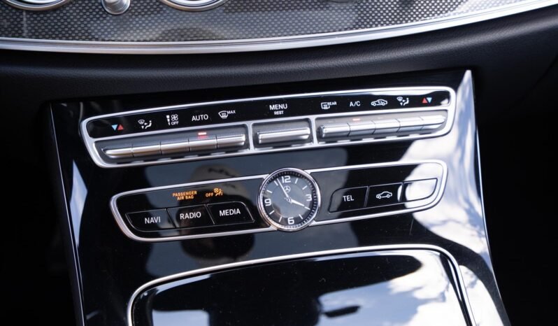 
								Mercedes-Benz E 43 AMG 4MATIC full									