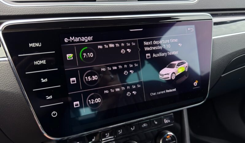 
								Škoda Superb 1.4 TSI iV Laurin & Klement (L&K) full									