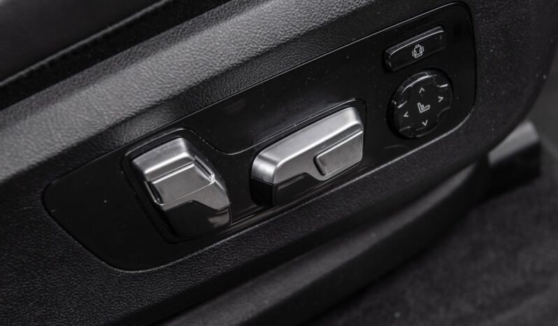 
								BMW X5 M-Sport Individual full									