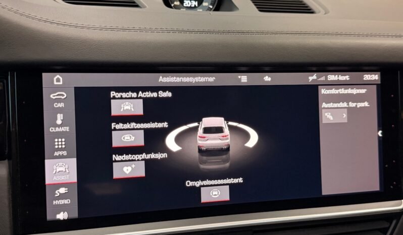 
								Porsche Cayenne E-Hybrid Sport Design full									