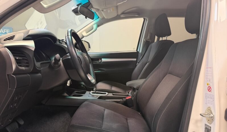 
								Toyota HiLux 2.4 D-4D 150 ch full									