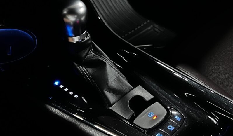 
								Toyota C-HR 1.8 Hybrid LoungeTech full									