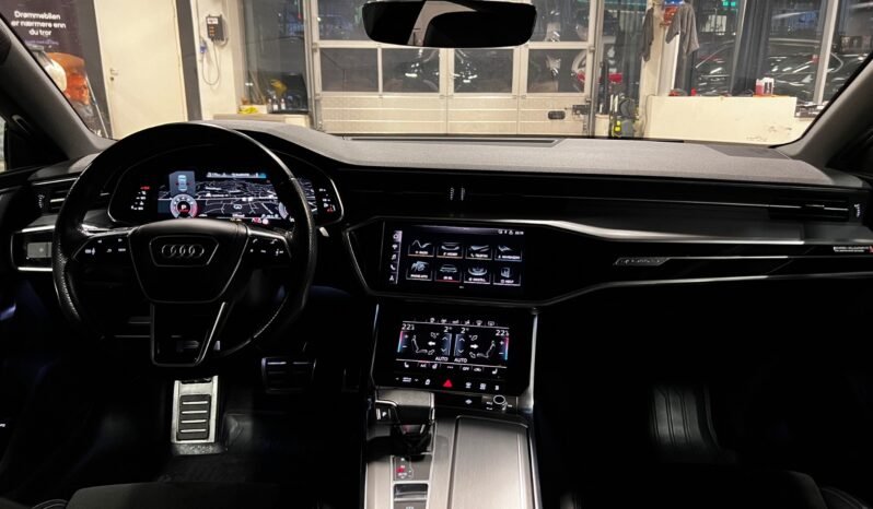 
								Audi A7 55 TFSI V6 S line full									