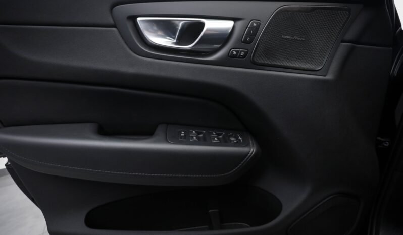 
								Volvo XC60 T6 AWD Ultra Dark — Plug-in Hybrid full									