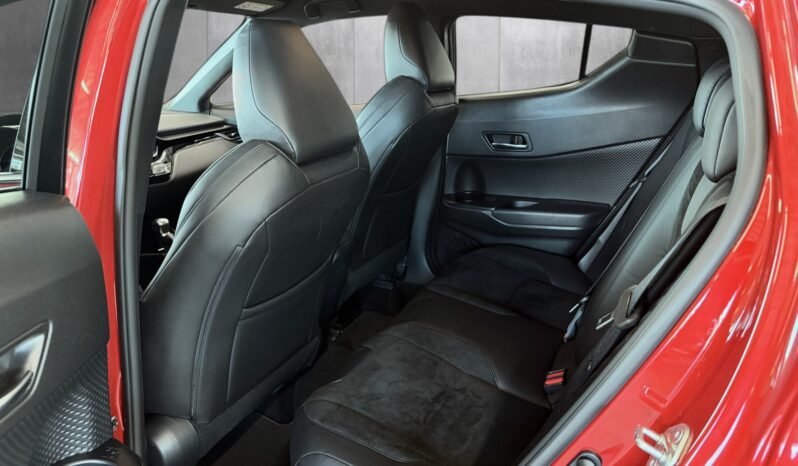 
								Toyota C-HR 1.8i Hybrid Lounge Tech Bitone & Alcantara full									