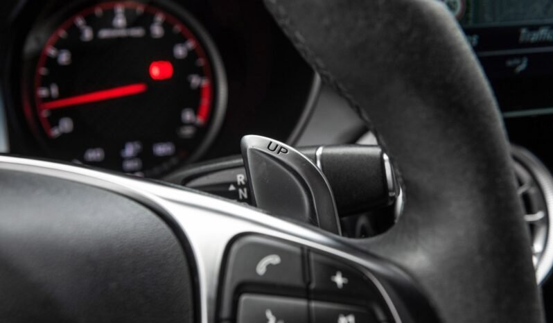 
								Mercedes-Benz C 63 S AMG 510 ch full									