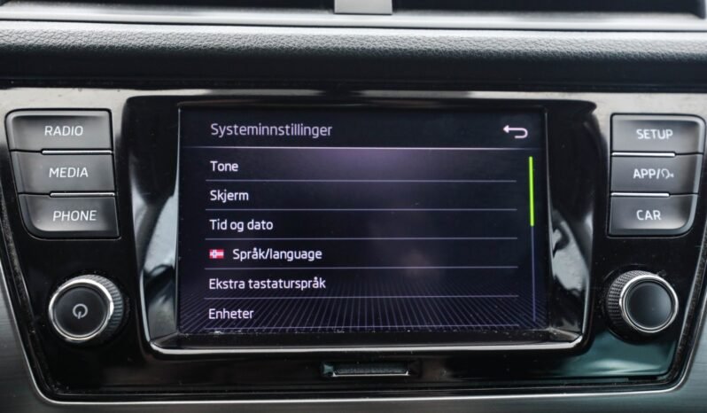 
								Škoda Fabia 1.0 TSI 110 ch DSG Style full									