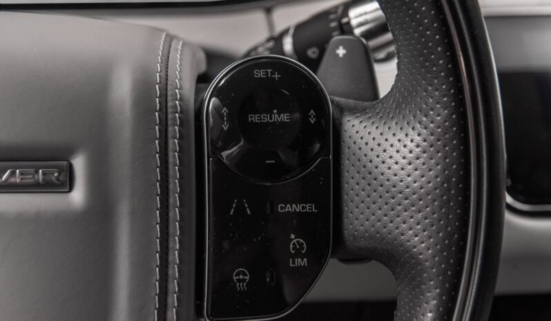 
								Land Rover Range Rover Evoque 2.0D R-Dynamic full									